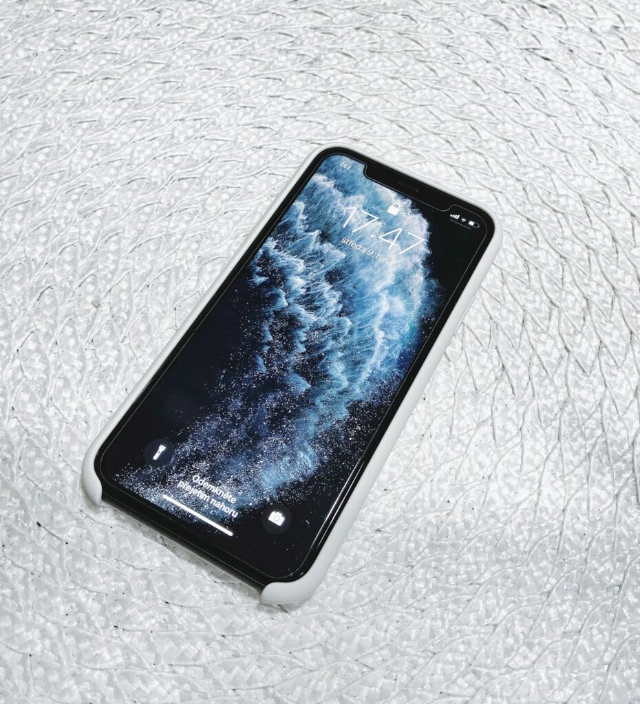 Refurbished Apple iPhone 13 - 128GB - Midnight (Unlocked)